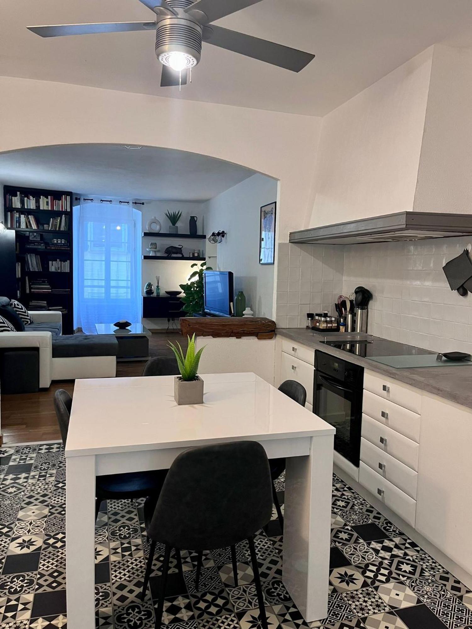 Charmant Appartement Centre-Ville Ajaccio  Esterno foto